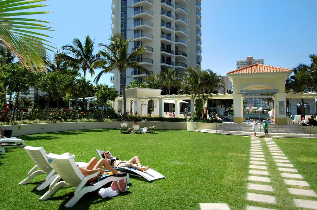 Chevron Renaissance - Hr Surfers Paradise Gold Coast Buitenkant foto